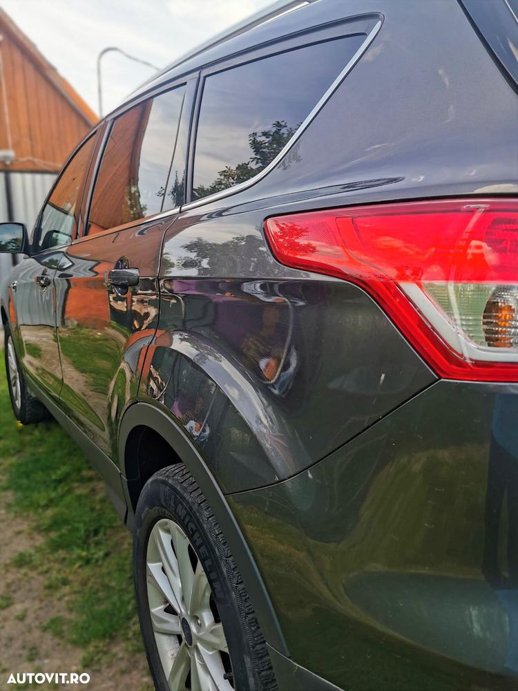 Ford Kuga 2.0 TDCi 4x4 Aut. Titanium - 11