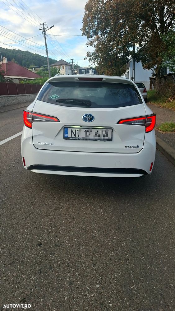 Toyota Corolla 1.8 HSD Dynamic - 11