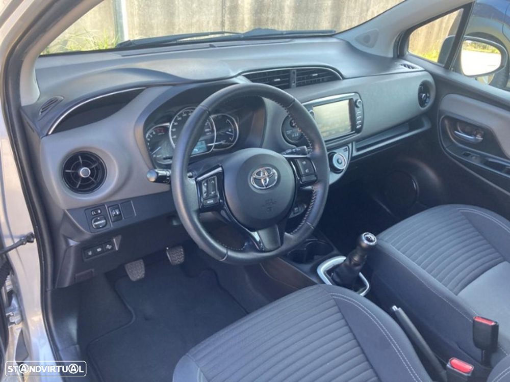 Toyota Yaris 1.0 VVT-i Comfort - 11