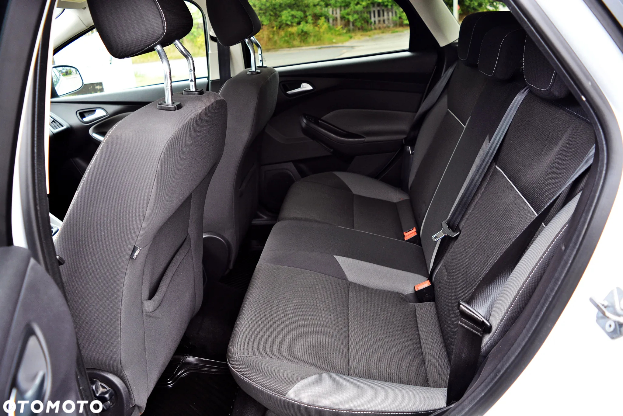 Ford Focus 1.6 Trend - 8