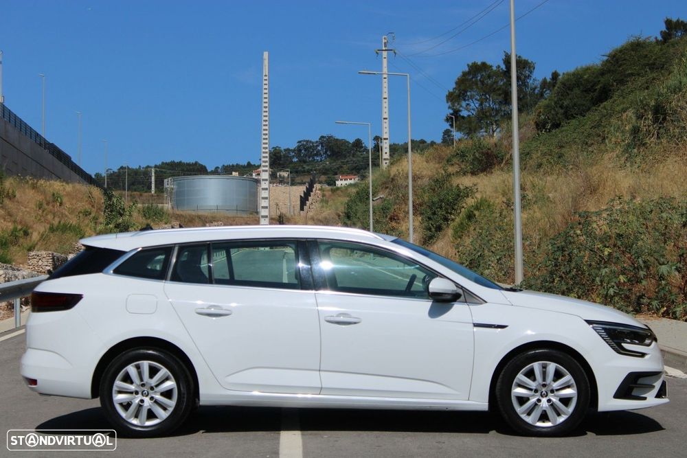 Renault Mégane Sport Tourer 1.5 Blue dCi Intens EDC - 12