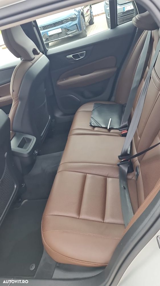Volvo V60 D4 AWD Inscription - 5