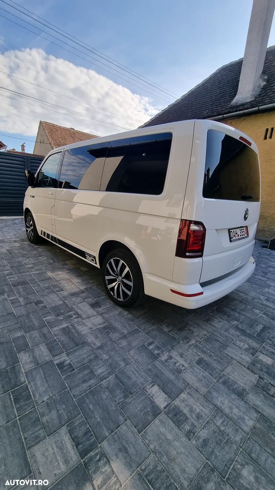 Volkswagen Multivan - 9