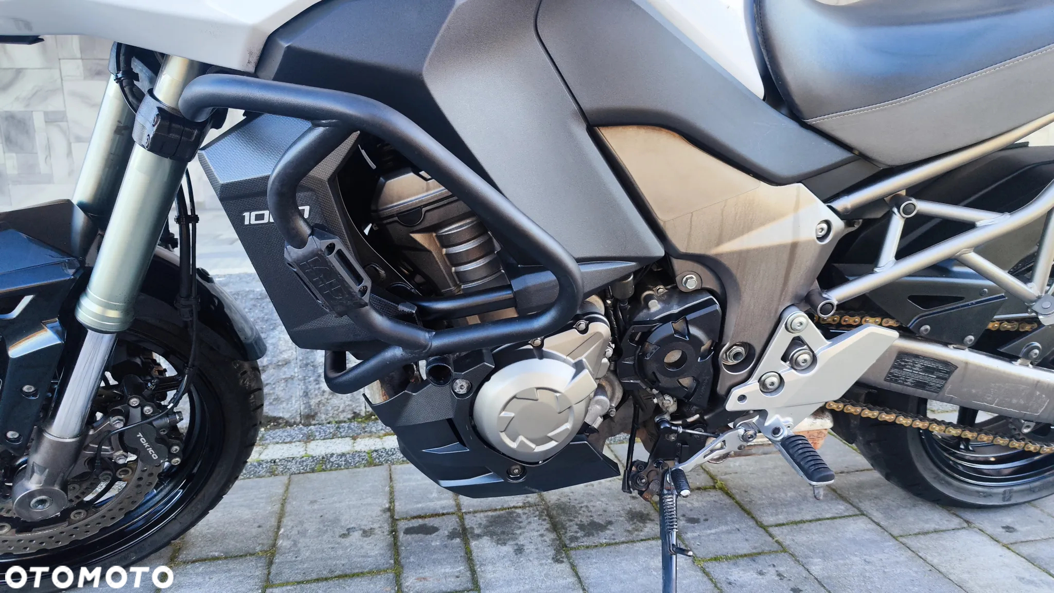 Kawasaki Versys 1000 - 9