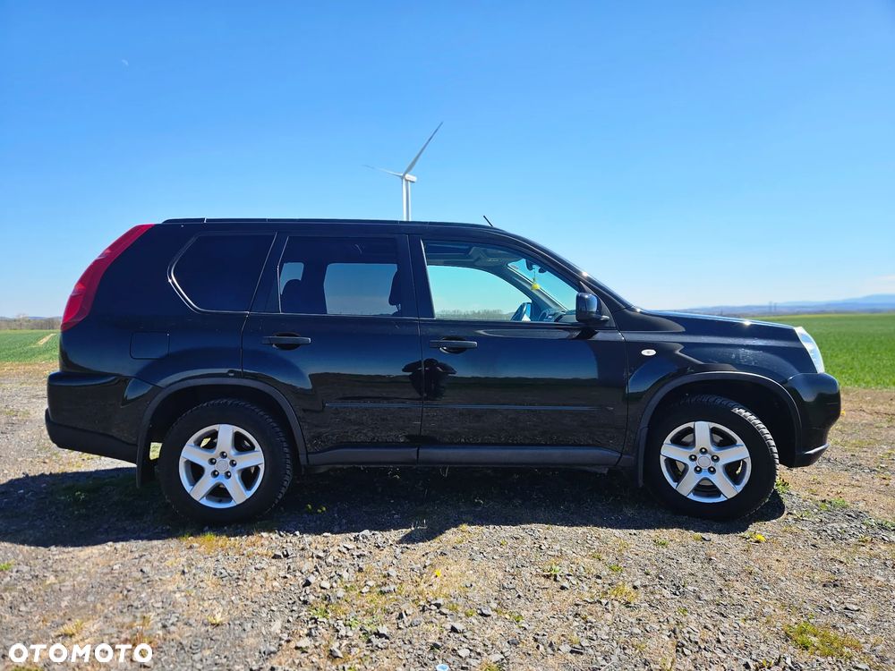 Nissan X-Trail 2.0 dCi 4x4 DPF SE - 5