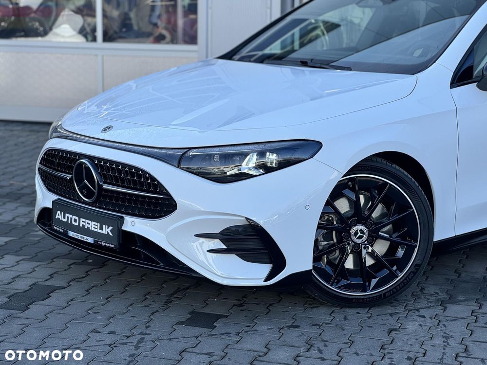 Mercedes-Benz CLA 200 mHEV 4-Matic 8G-DCT - 3