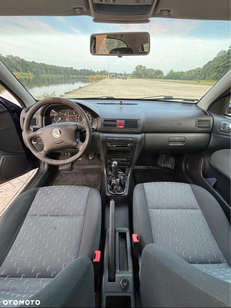 Skoda Octavia 1.9 TDI Tour - 7