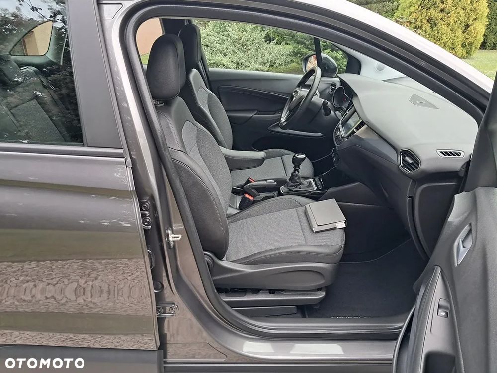 Opel Crossland X - 16