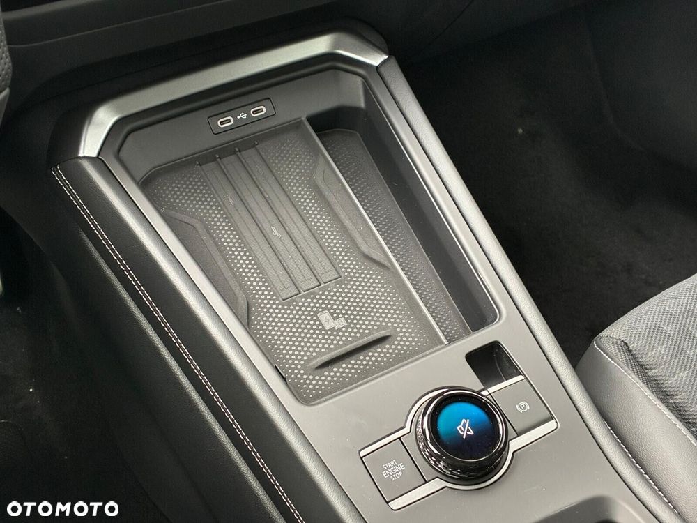 Volkswagen T-Roc - 22