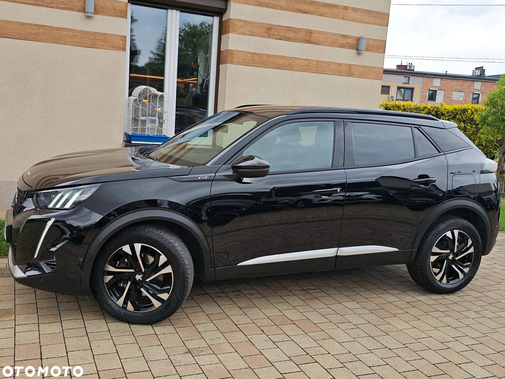 Peugeot 2008 1.5 BlueHDi GT S&S EAT8 - 5