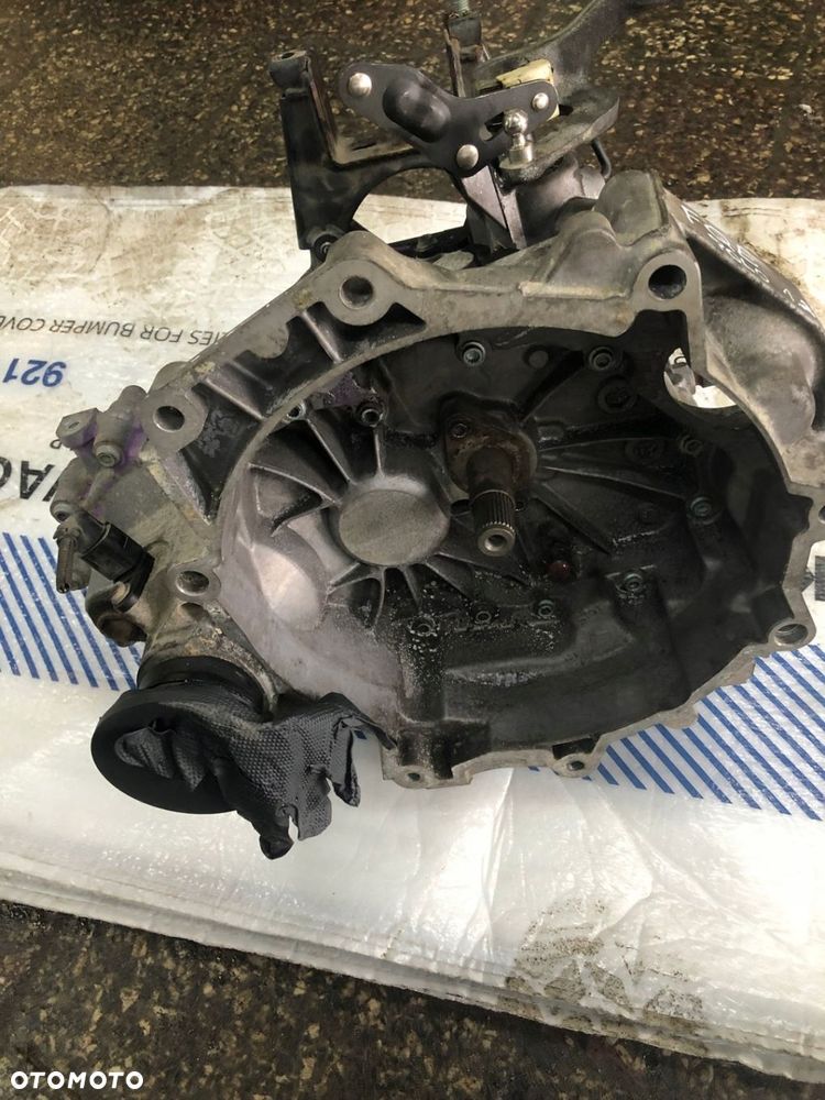 SKRZYNIA BIEGÓW VOLKSWAGEN POLO 9N 1.2 FQE