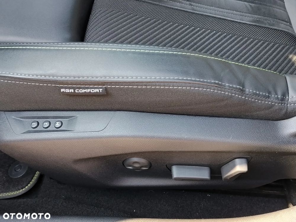 Peugeot 408 1.2 PureTech GT S&S EAT8 - 14