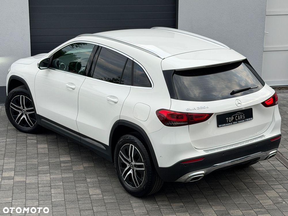 Mercedes-Benz GLA 220 d 8G-DCT Style - 27