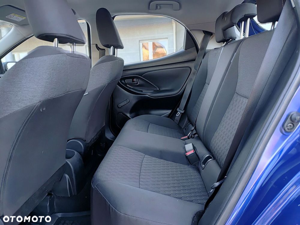 Toyota Yaris - 9