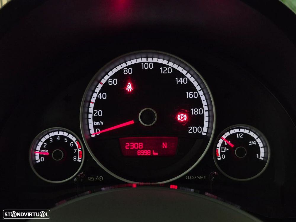 VW Up! 1.0 BMT Move Auto - 14