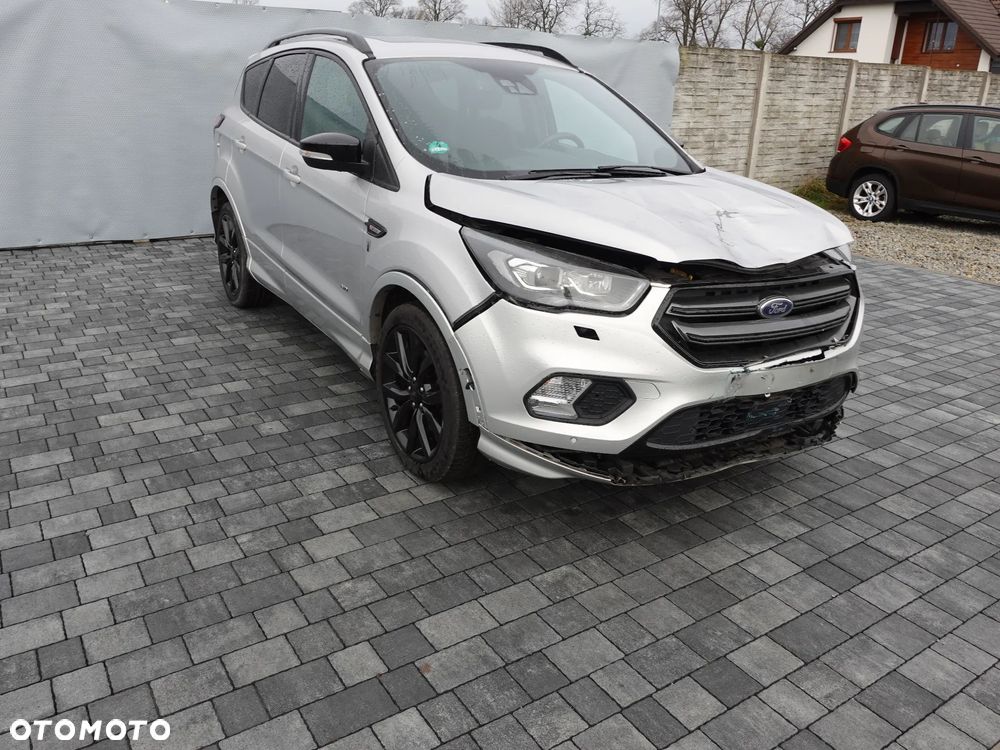 Ford Kuga 1.5 EcoBoost 4x4 ST-Line - 11