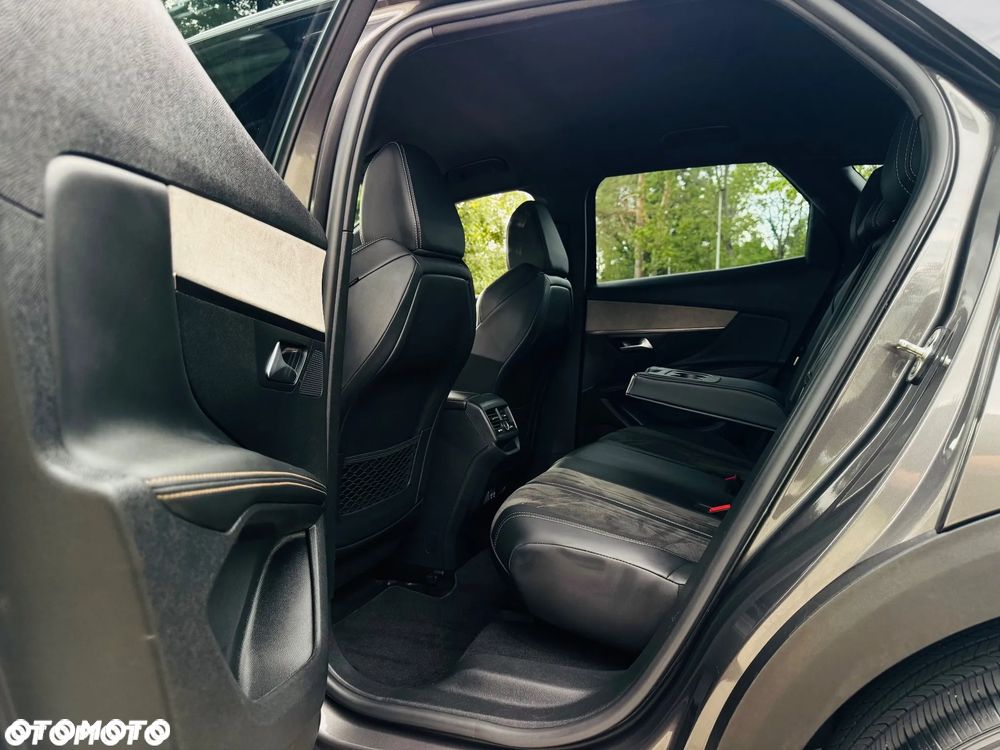 Peugeot 3008 1.5 BlueHDi GT S&S - 29
