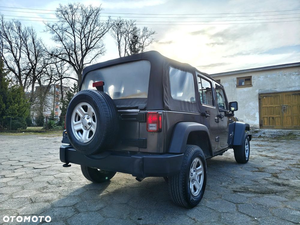 Jeep Wrangler Unlimited 3.6 Automatik X - 5