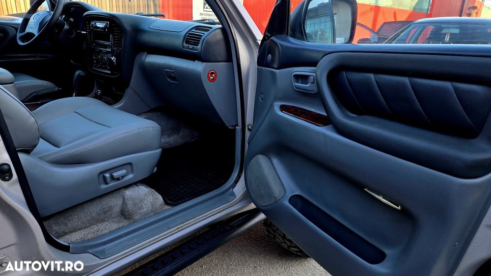 Toyota Land Cruiser 90 TD4-D L. Aut - 13