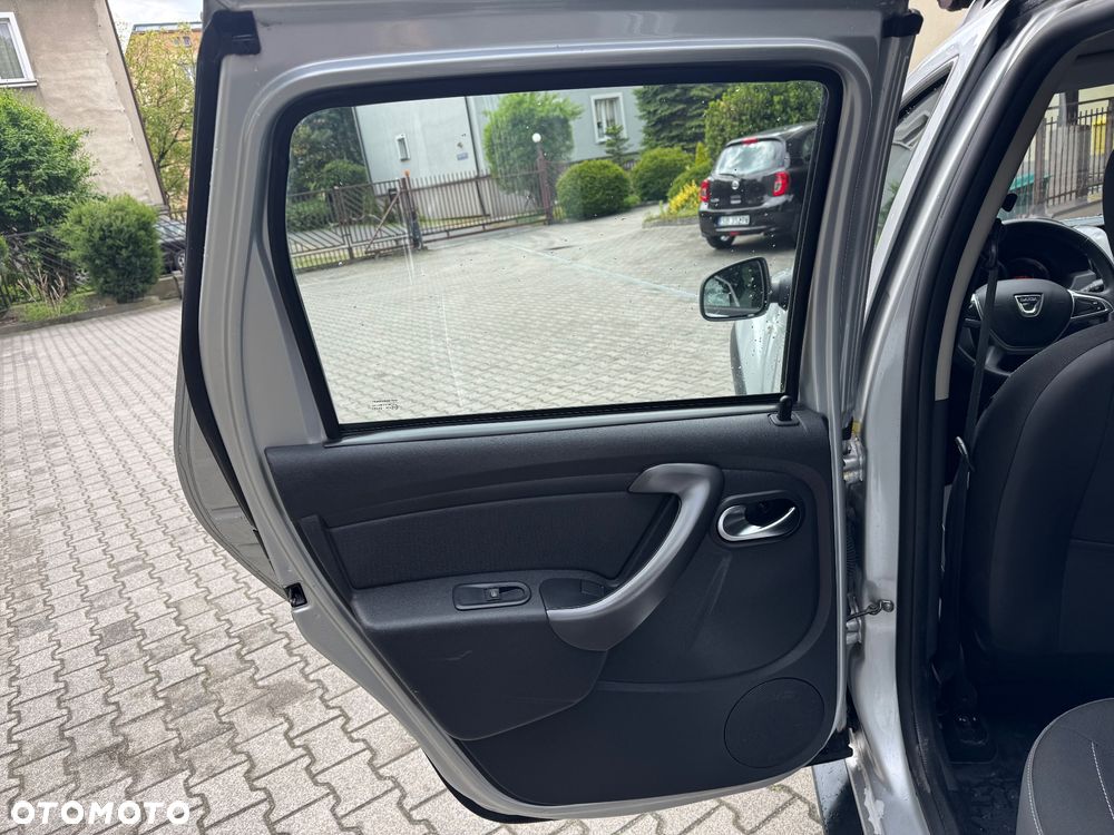 Dacia Duster 1.6 SCe Open S&S - 15