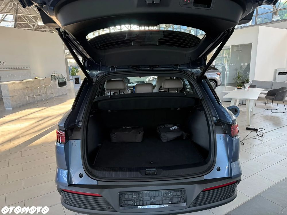 BYD Sealion 5 - 7
