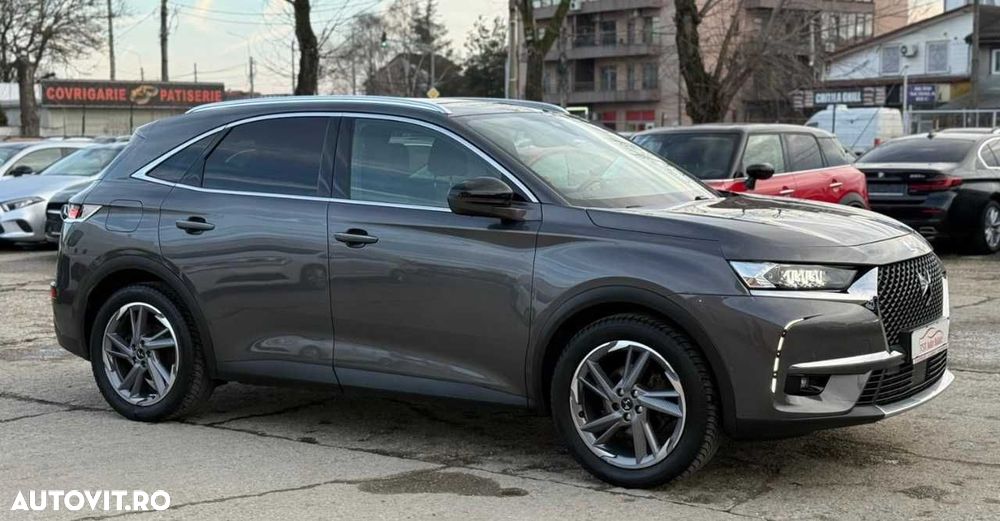 DS Automobiles DS 7 Crossback - 11
