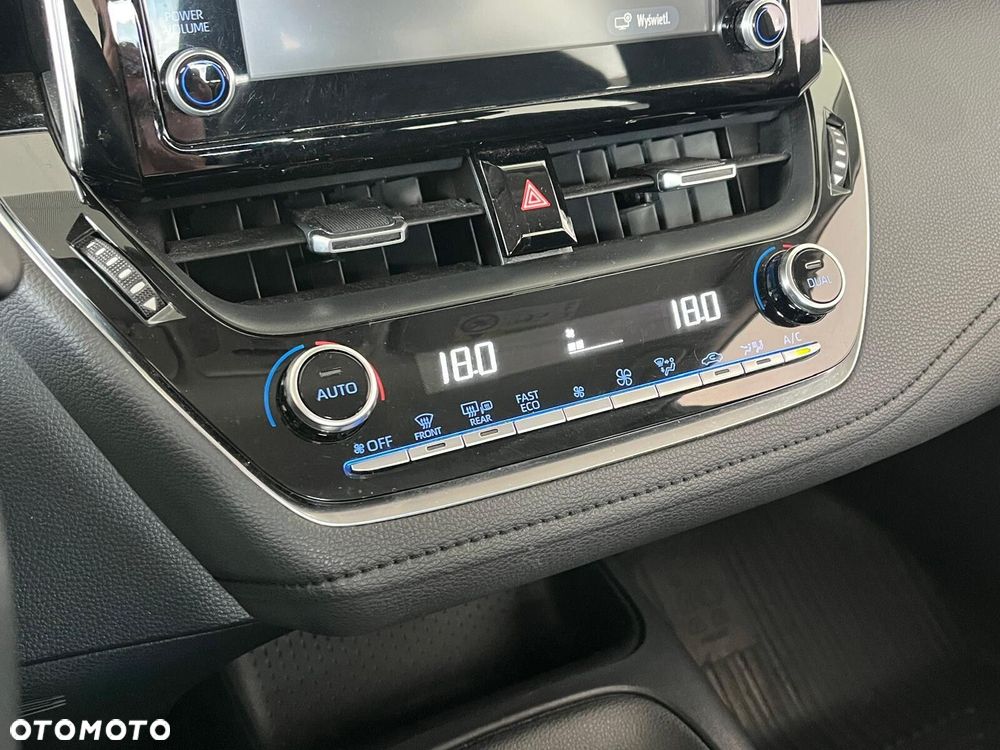 Toyota Corolla 1.5 Comfort - 26