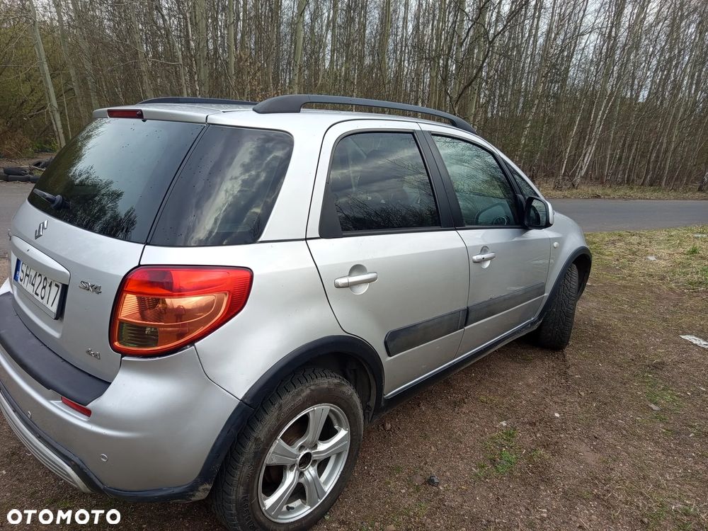Suzuki SX4 1.6 GS / Premium 4WD - 12