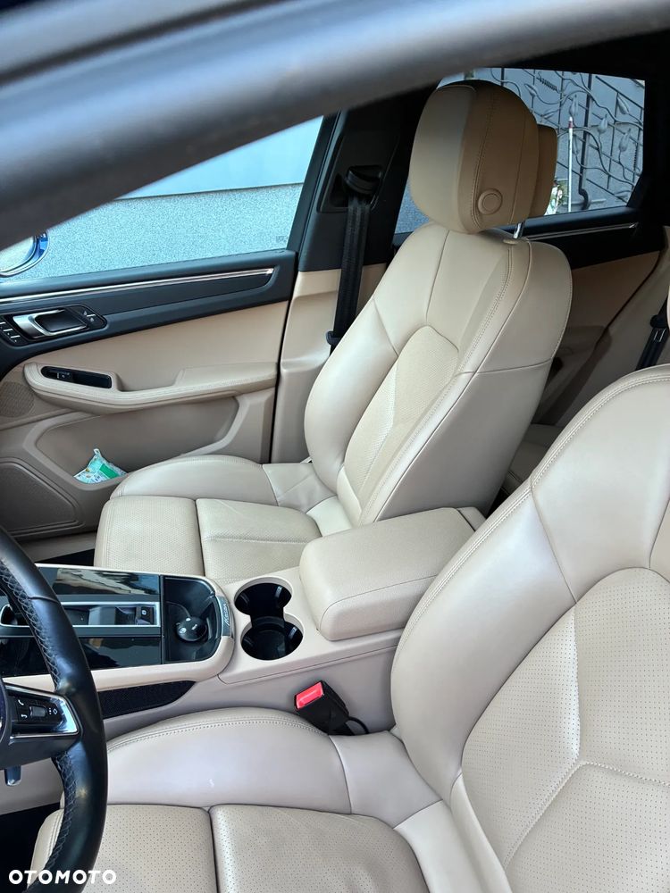 Porsche Macan Standard - 3