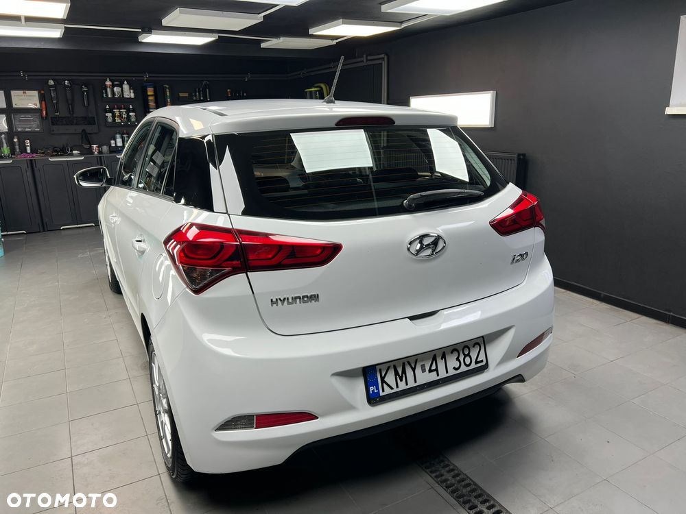 Hyundai i20 1.1 CRDi Comfort - 4