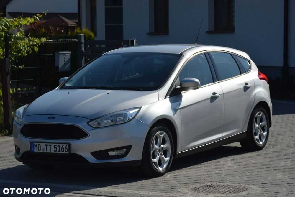 Ford Focus 1.5 EcoBlue STart-Stopp-System TITANIUM - 3