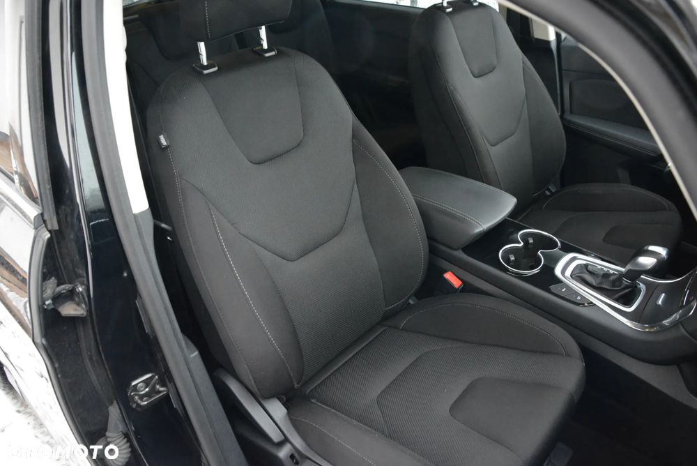 Ford S-Max 2.0 TDCi Titanium - 33