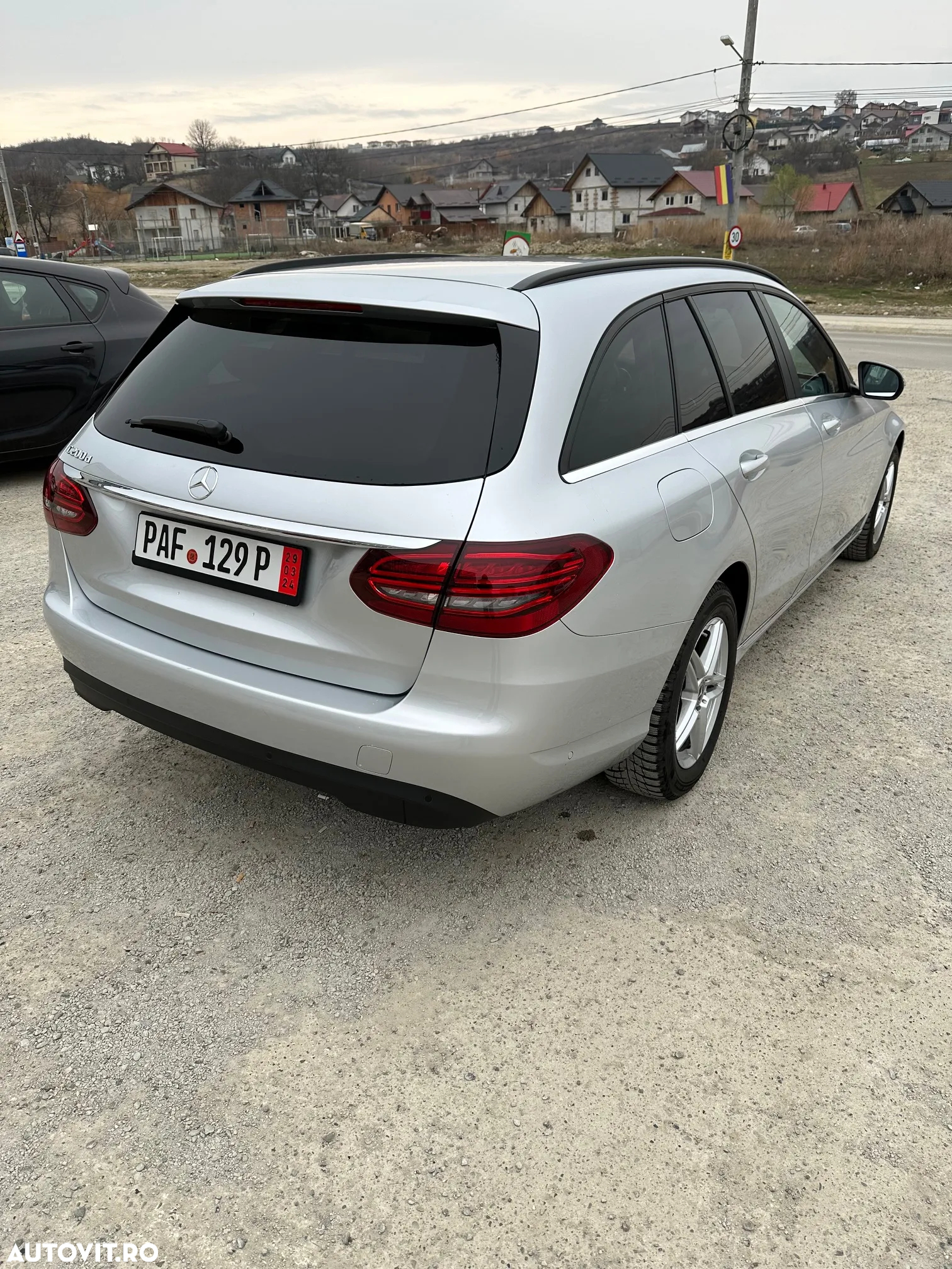 Mercedes-Benz C 200 d T 9G-TRONIC - 3