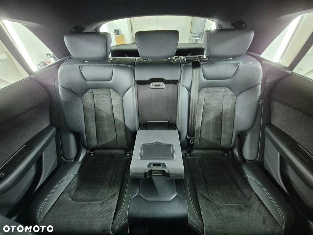 Audi SQ8 - 13
