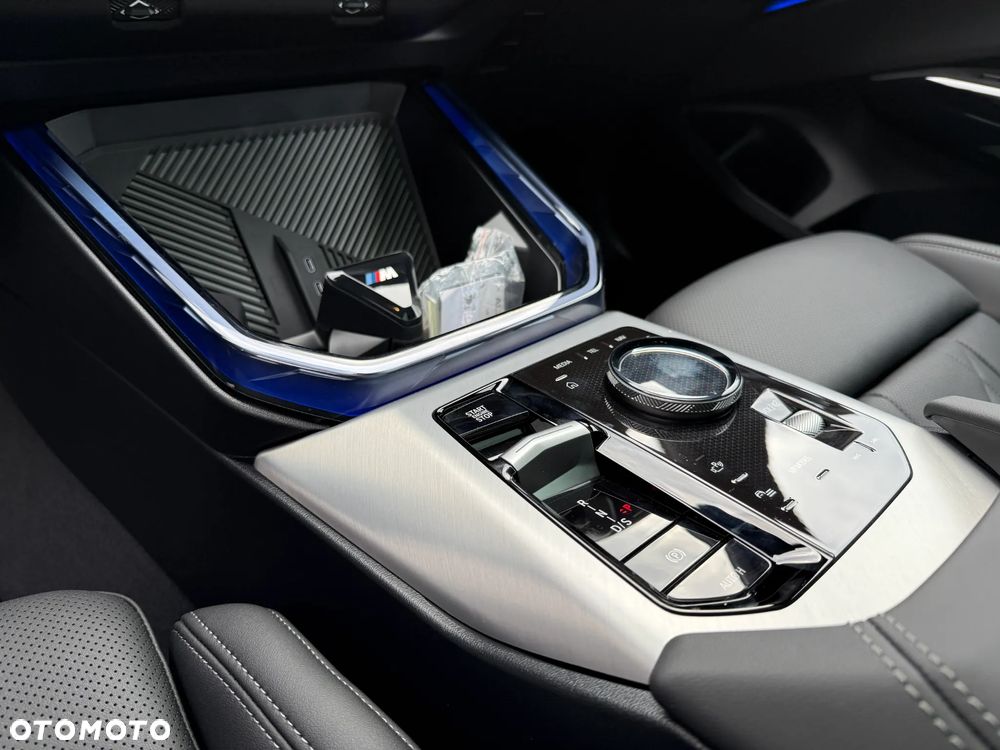 BMW X3 xDrive20d mHEV - 16