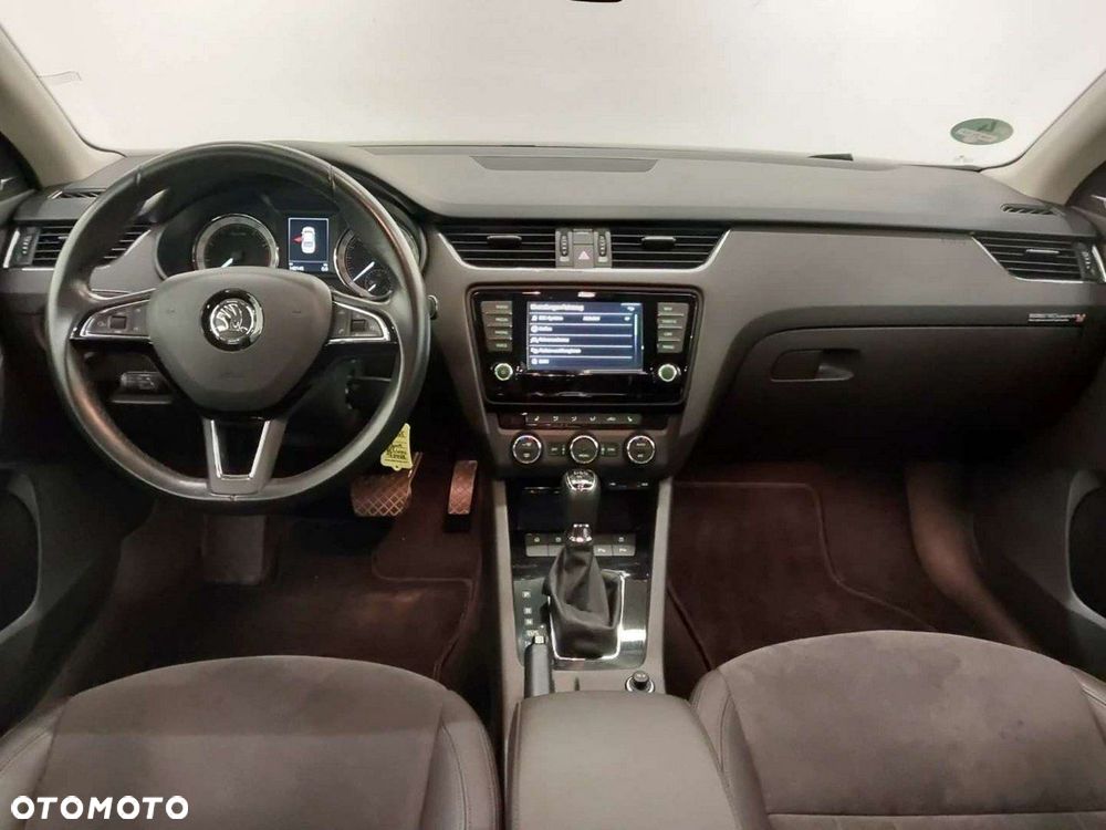 Skoda Octavia 1.8 TSI 4x4 L&K DSG - 9