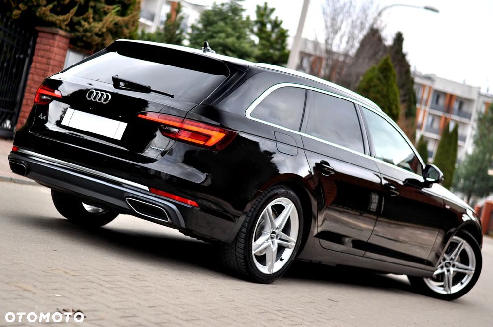 Audi A4 Avant 40 TDI quattro S tronic S line - 2