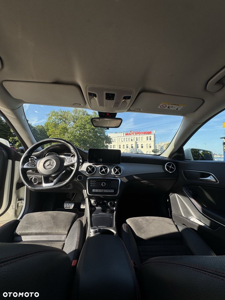 Mercedes-Benz CLA - 7