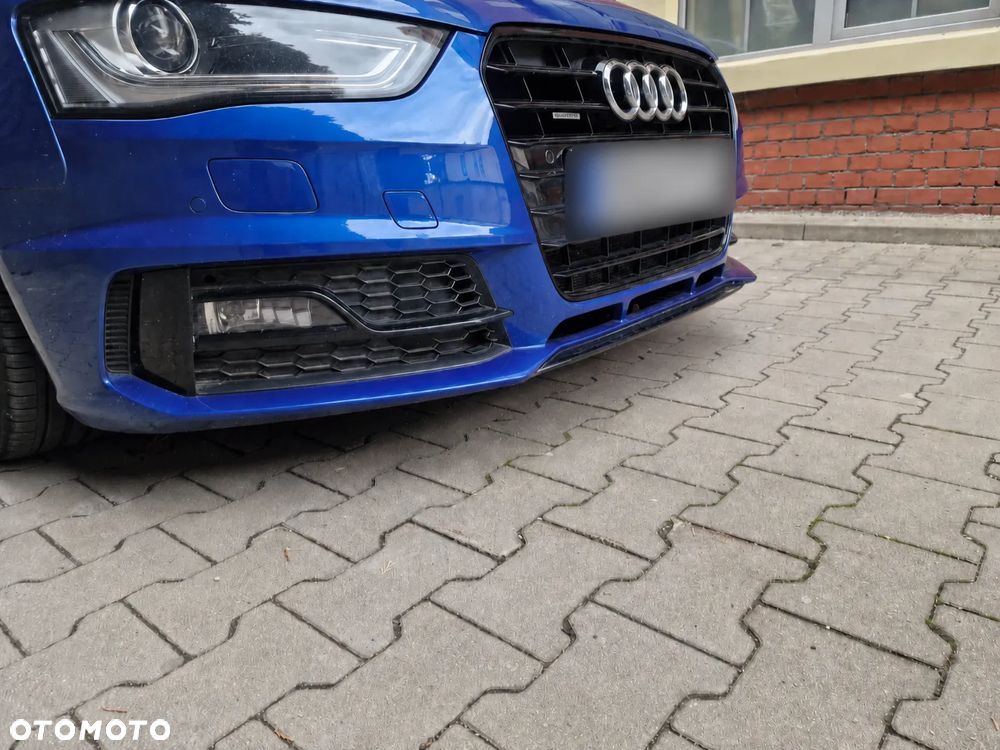 Audi A4 Avant 2.0 TDI quattro - 9