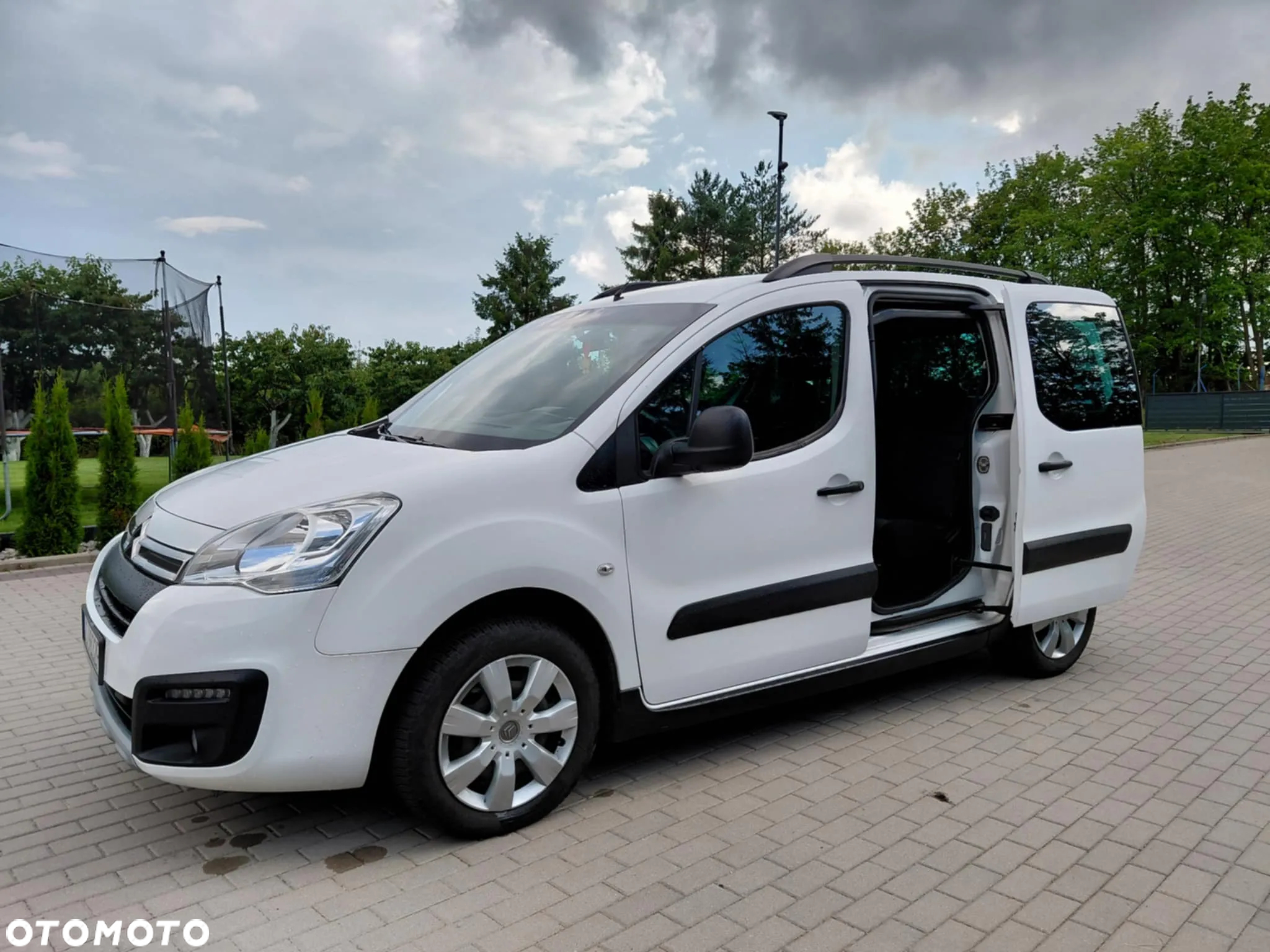 Citroën Berlingo 1.6 BlueHDi XTR S&S - 9