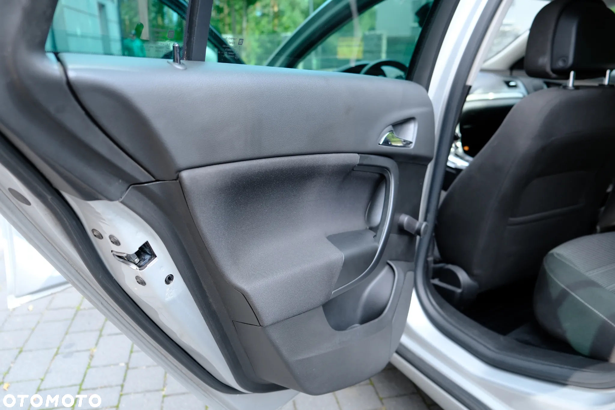 Opel Insignia 2.0 CDTI - 24