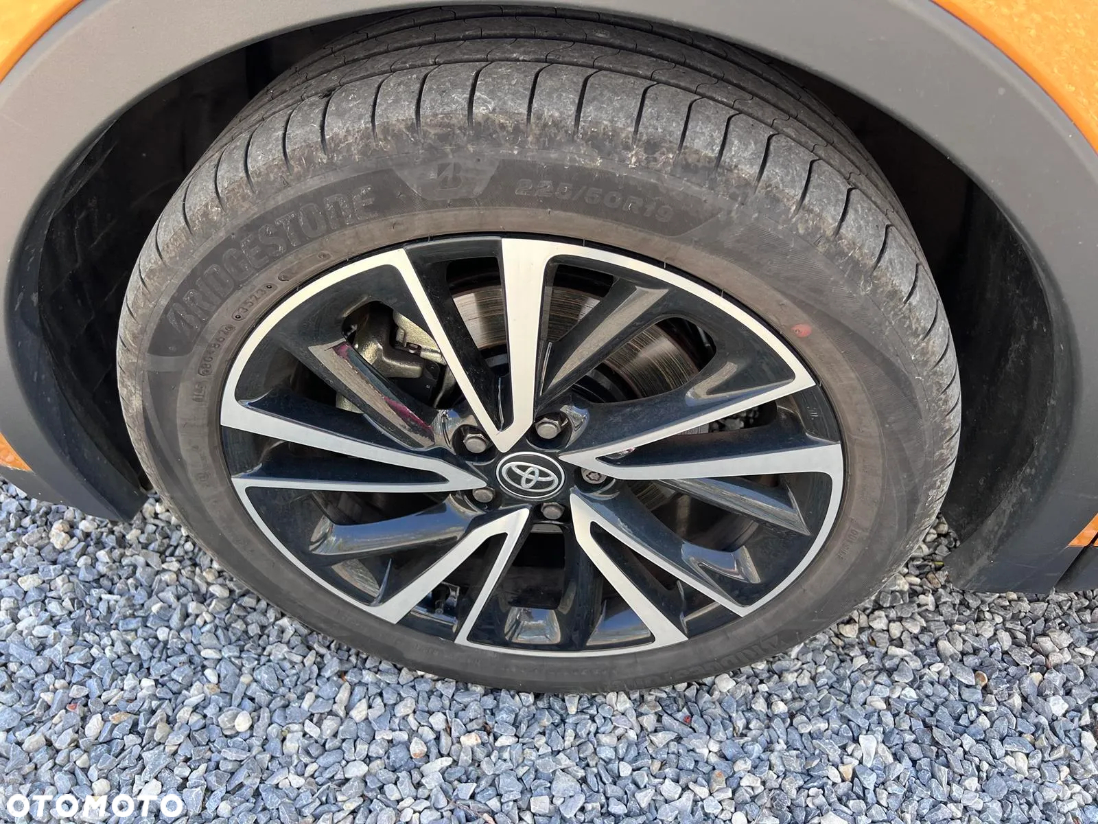 Toyota C-HR 2.0 PHEV Dynamic Force Executive - 29