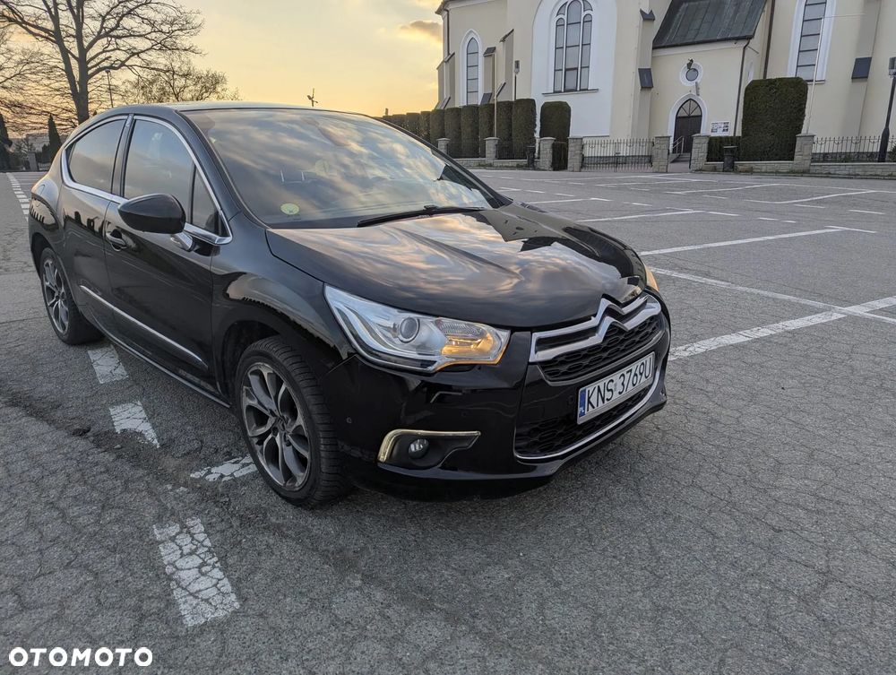 Citroën DS4 HDi 165 SportChic - 13