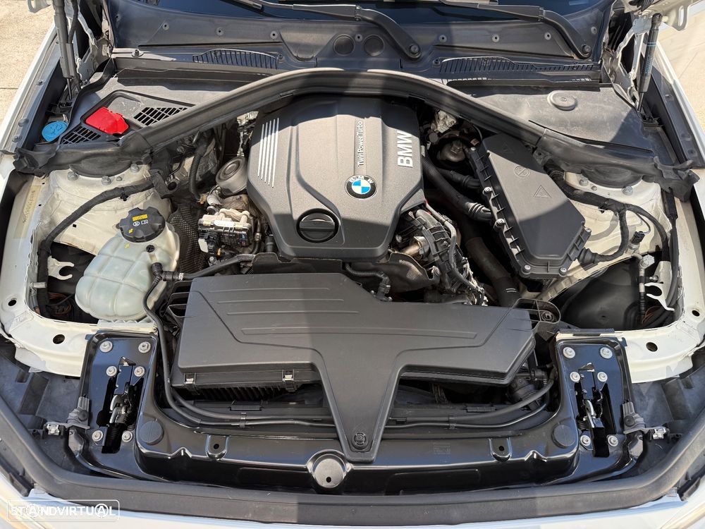 BMW 125 d Pack M - 29