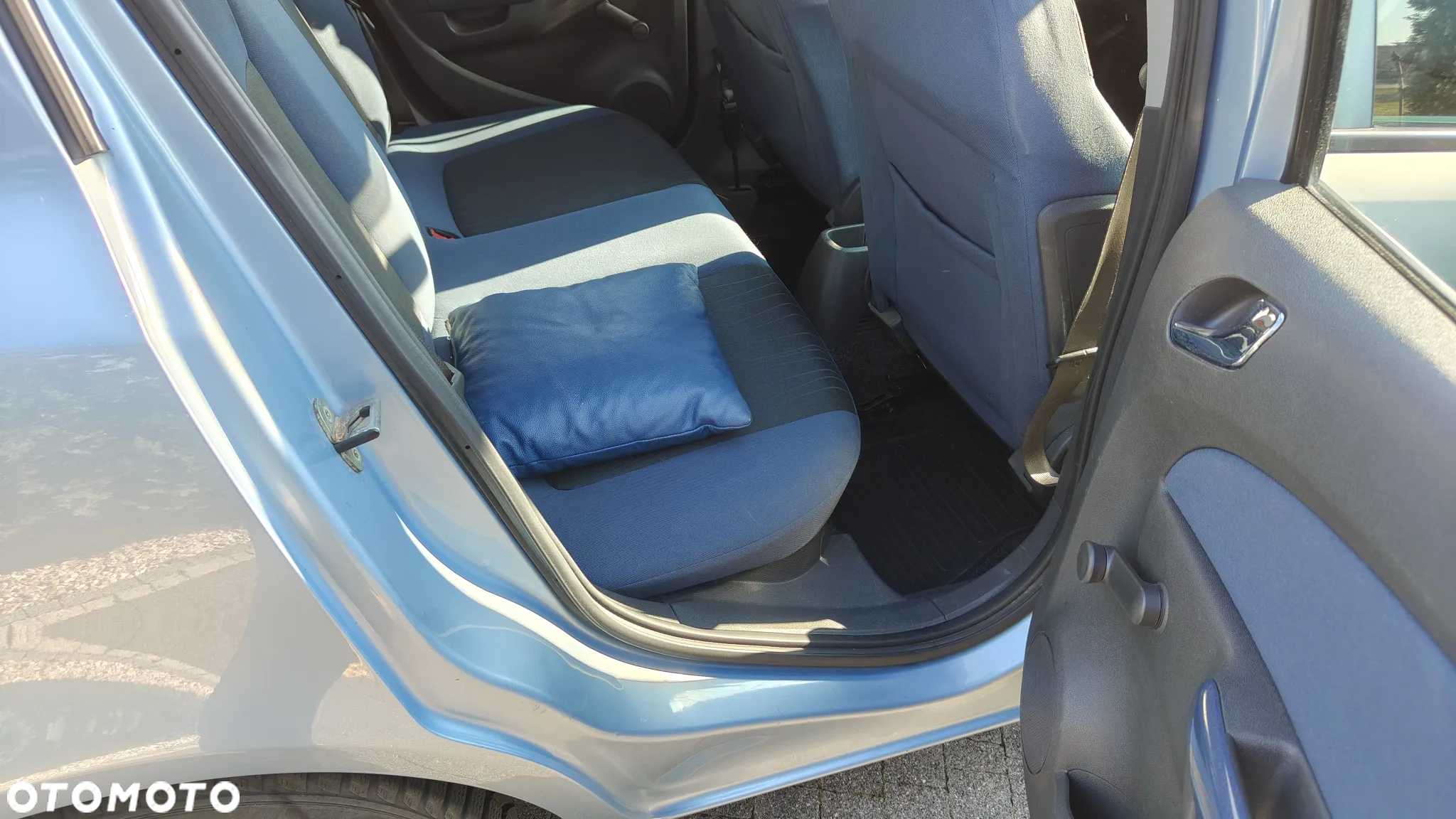 Opel Corsa 1.2 16V Cosmo - 13