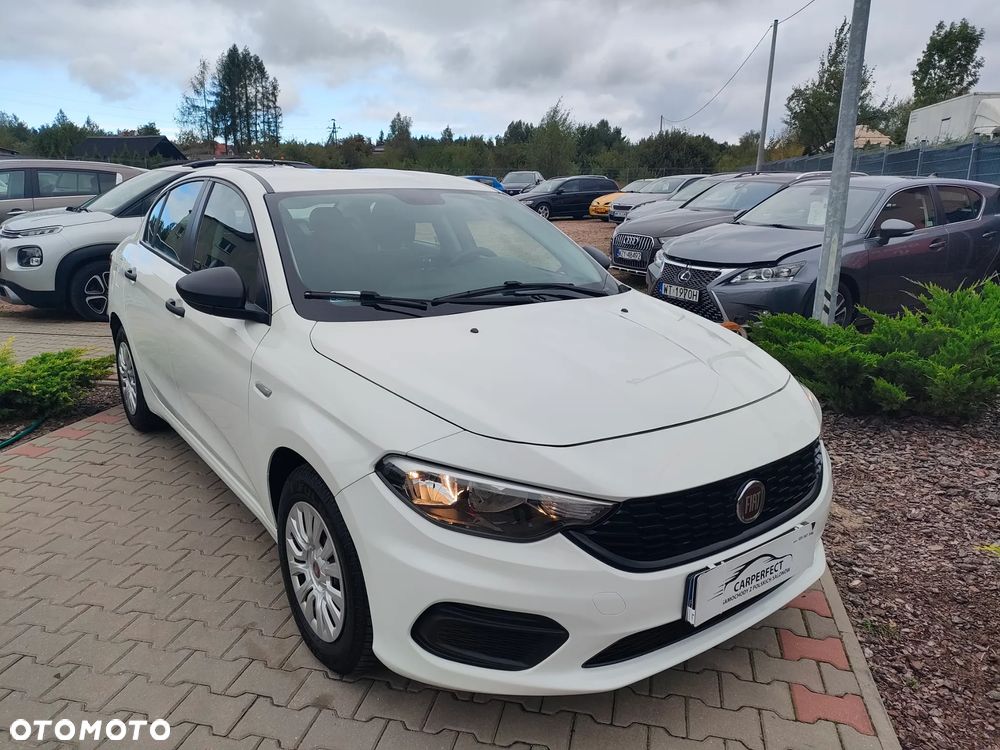 Fiat Tipo 1.4 16V Easy - 8