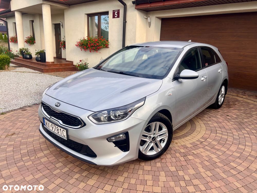 Kia Ceed 1.6 CRDi SCR L - 1