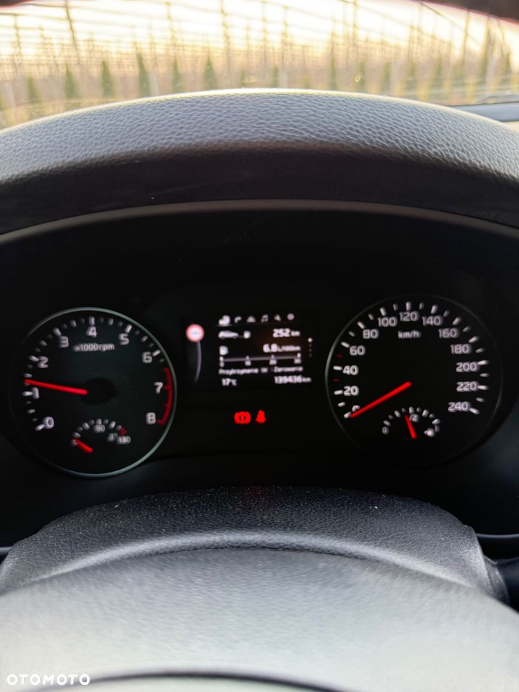 Kia Sportage - 10