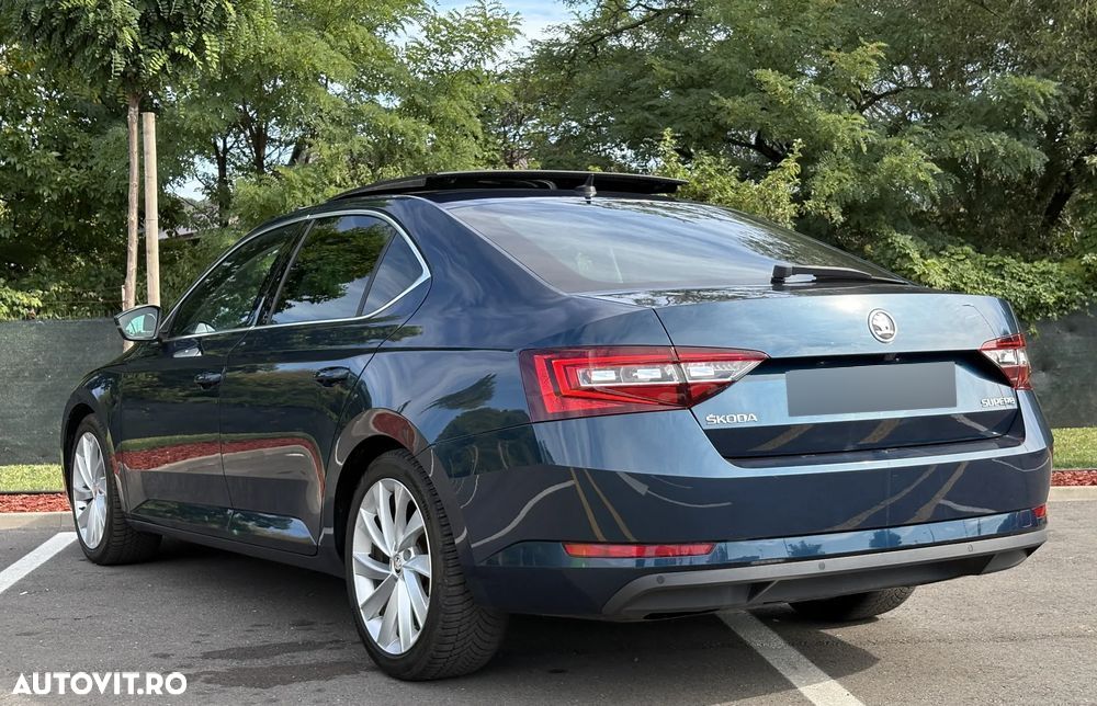 Skoda Superb 2.0 TDI DSG Style - 14