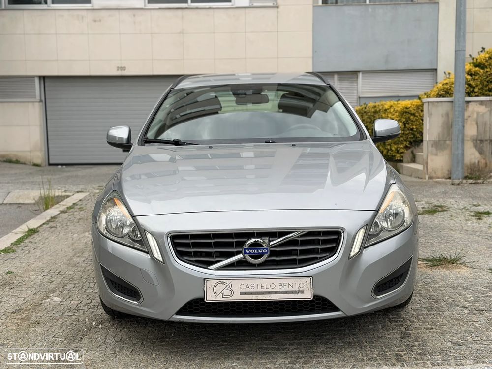 Volvo V60 1.6 D2 Drive Momentum Start/Stop - 26